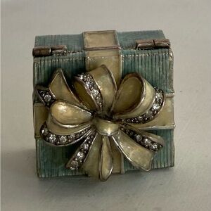Monet trinket box